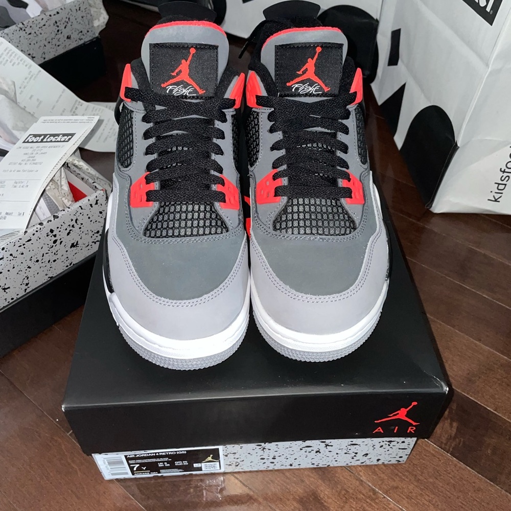 Jordan 4 Infared - Picture 10 of 12